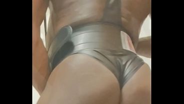 Brody Richardson me cogió sin que nadie nos viera en su taller