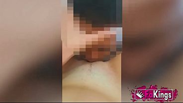 Cuatro tetonas se dejan comer el coño antes de follar